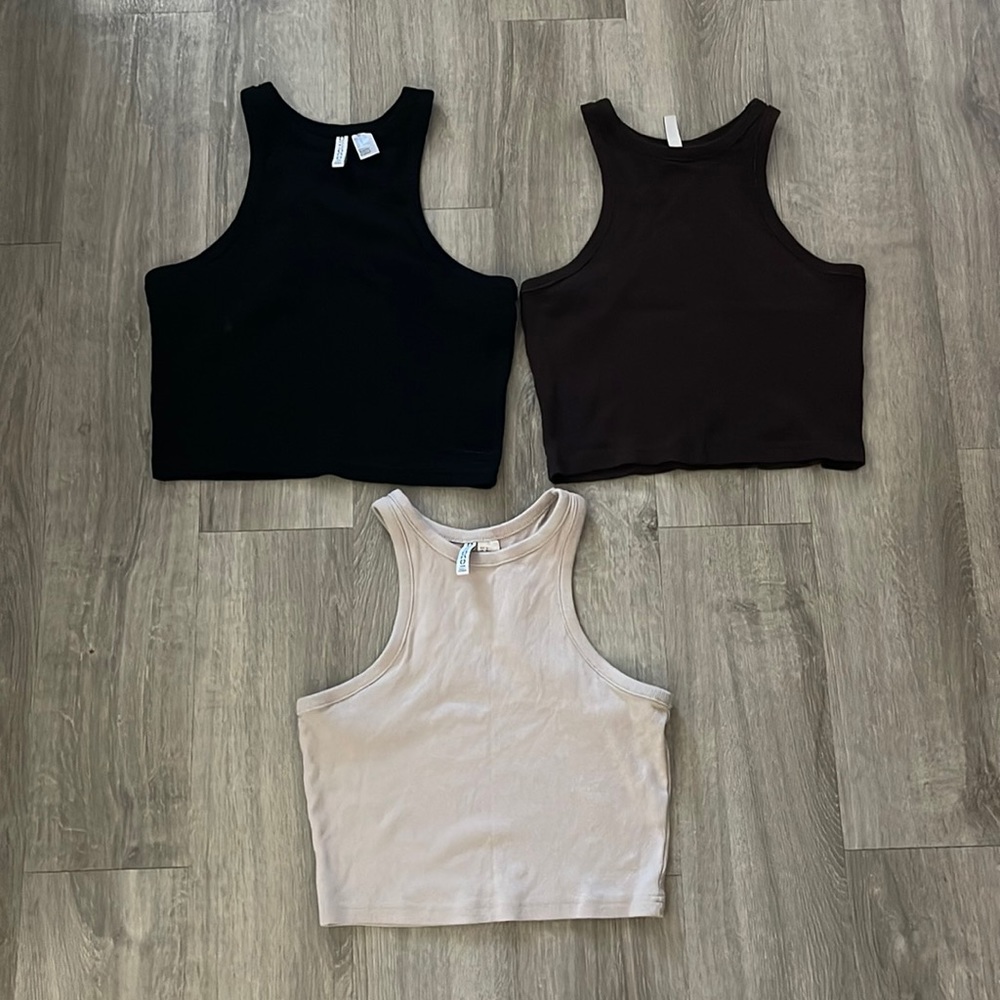 H&M Racer Back Cropped Tank Top
